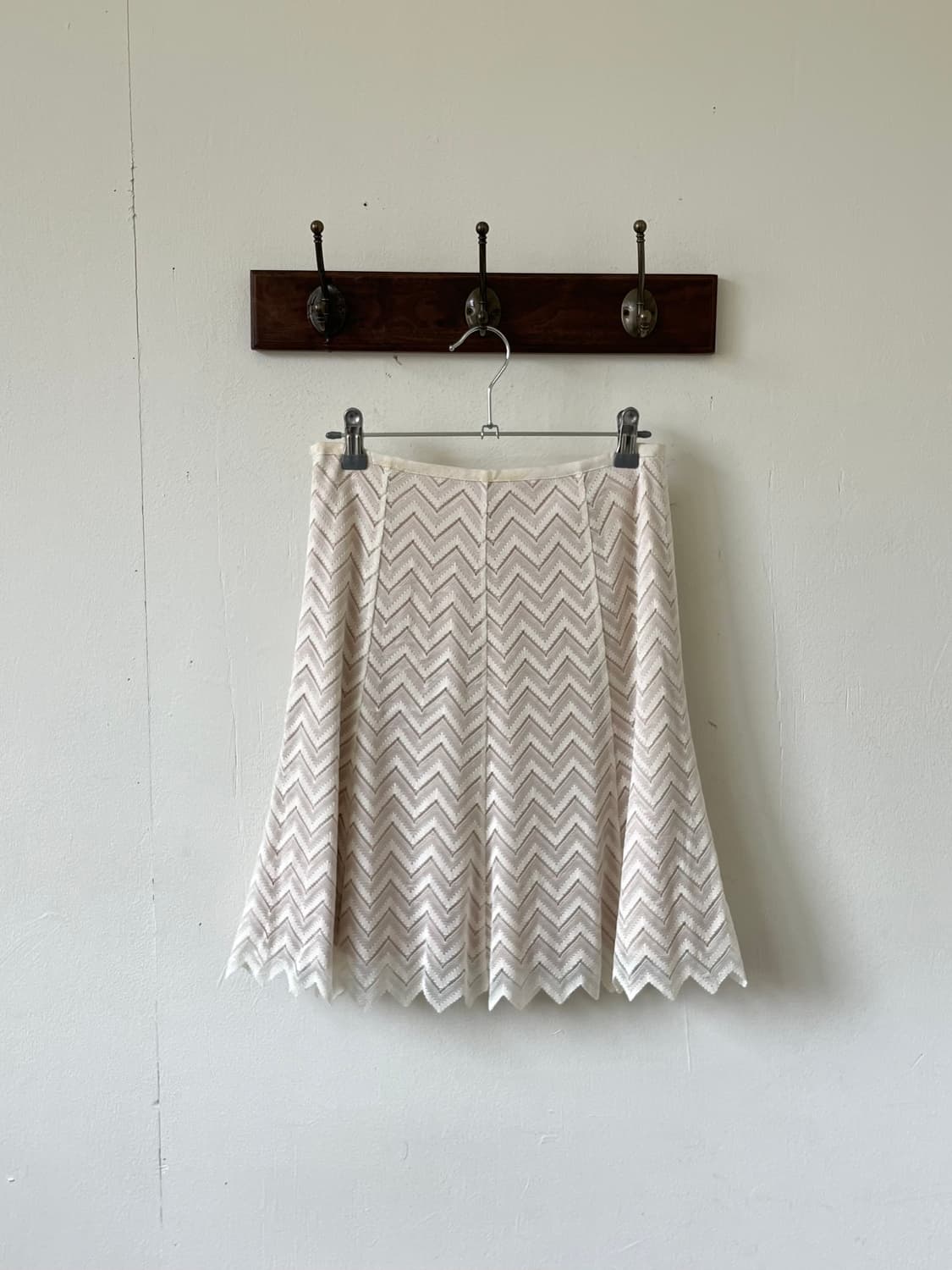 LOUNIE 지그재그 스커트 상품이미지1