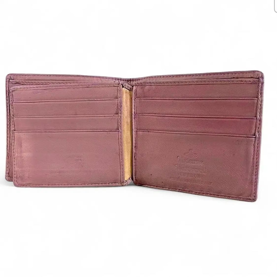 비비안 웨스트우드 엠보싱 패턴 펑키 지갑 상품이미지4