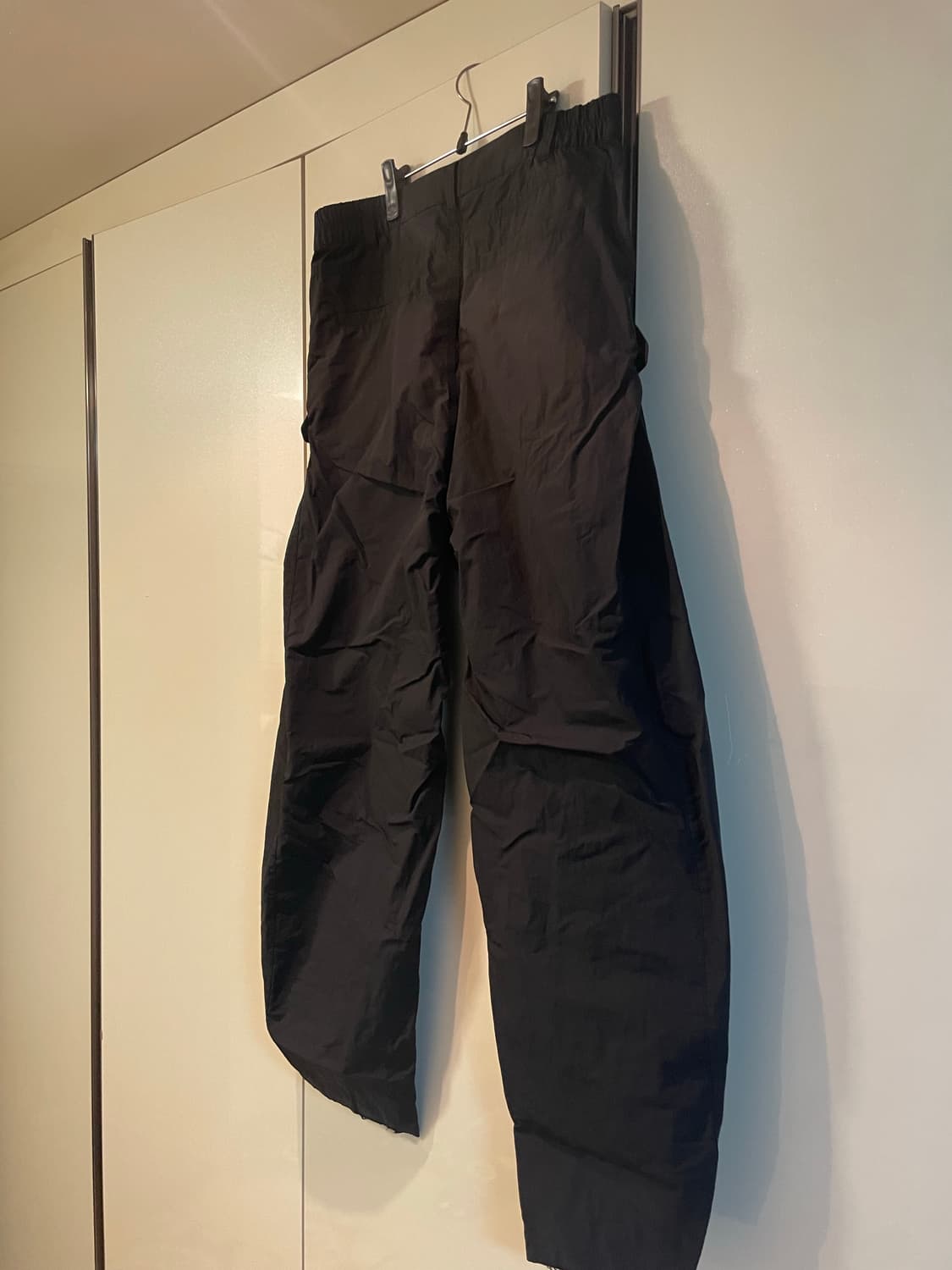 산산기어 25ss 사이드스냅 팬츠 4사이즈 판매합니다 ! 상품이미지2