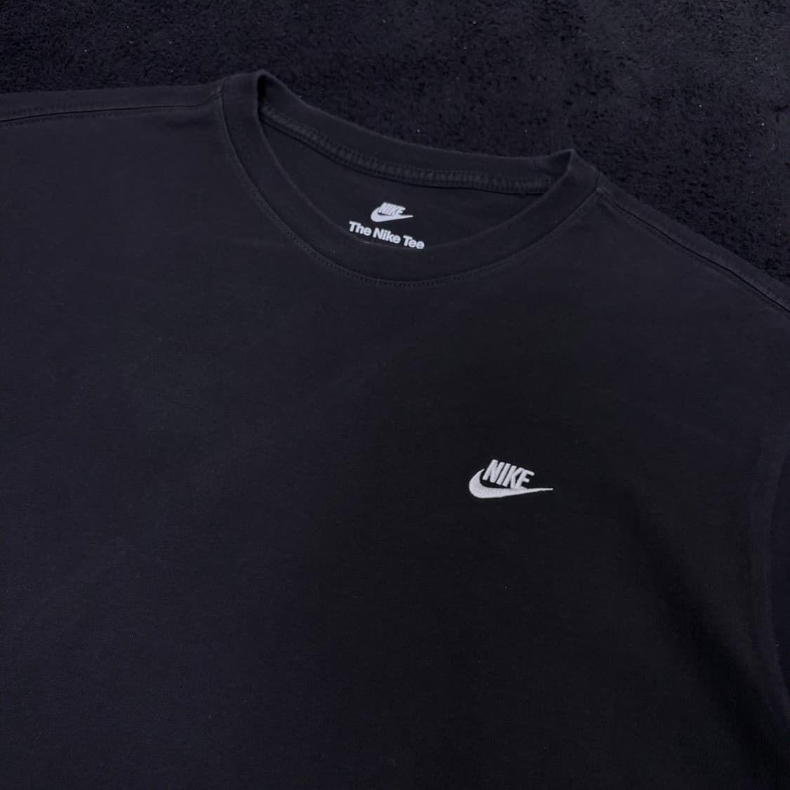 L 나이키 블랙 기본로고 반팔티 상품이미지3