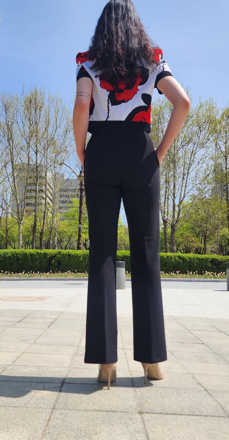 발망 플로랄 로즈 크롭 니트 가디건 36 백화점판 상품이미지4