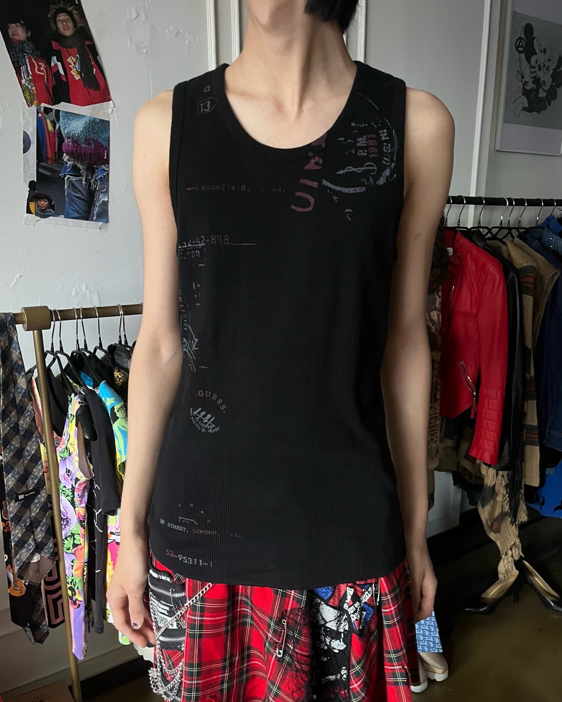 00s GUESS Lettering Golgi Y2K Sleeveless 상품이미지2