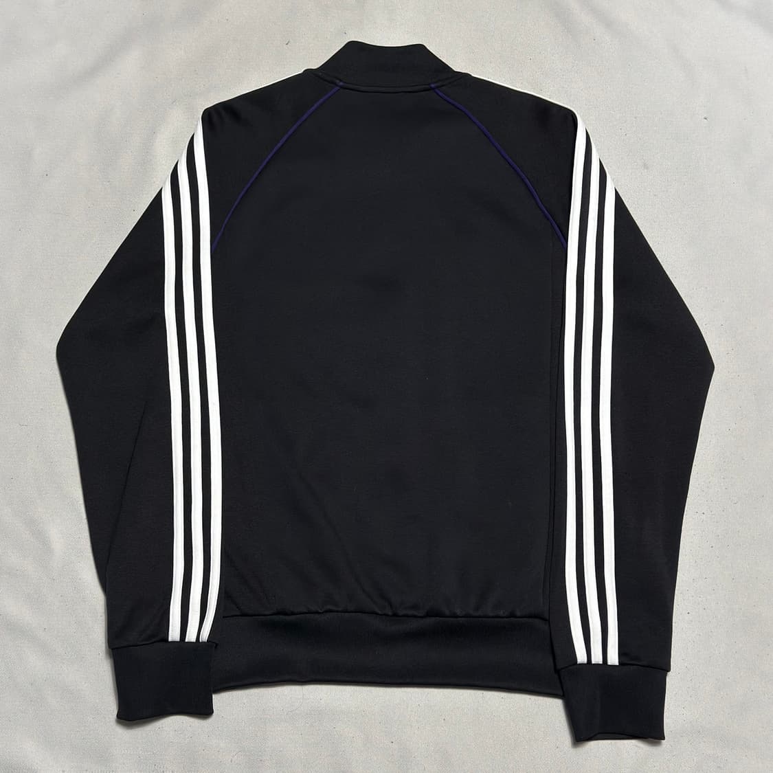 100 아디다스 레알 마드리드 퍼플 파이핑 트랙탑 상품이미지3