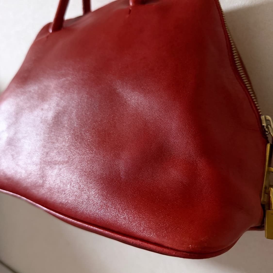 프라다 레더 삼각로고 레더 토트백 상품이미지4