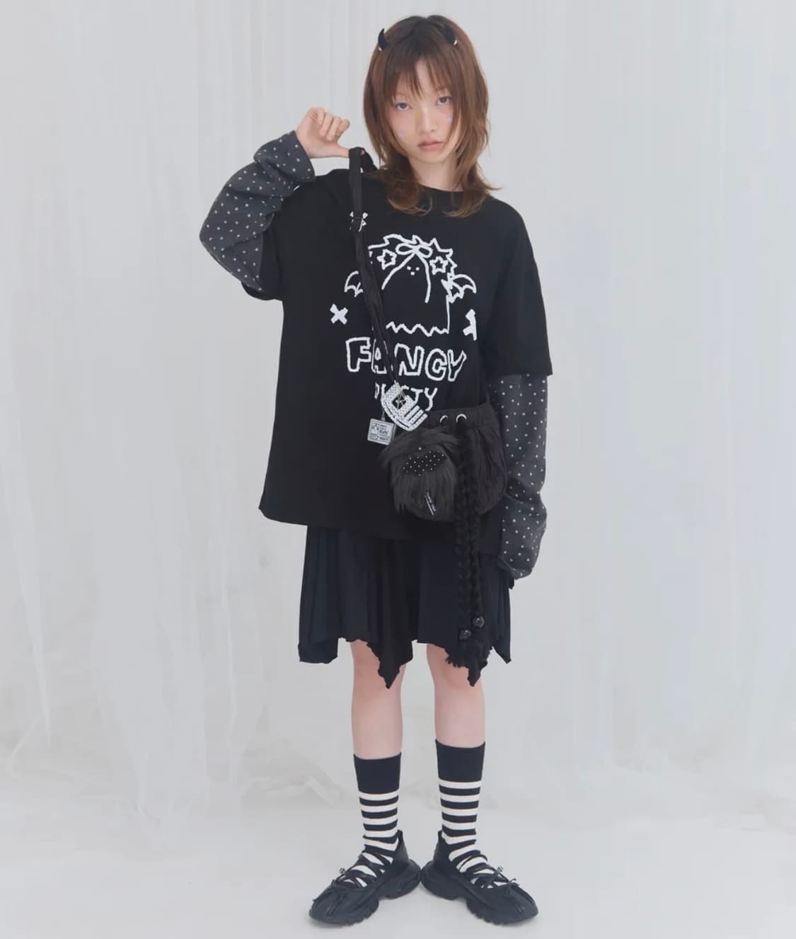 팬시클럽 롱슬리브 판매합니당 상품이미지2