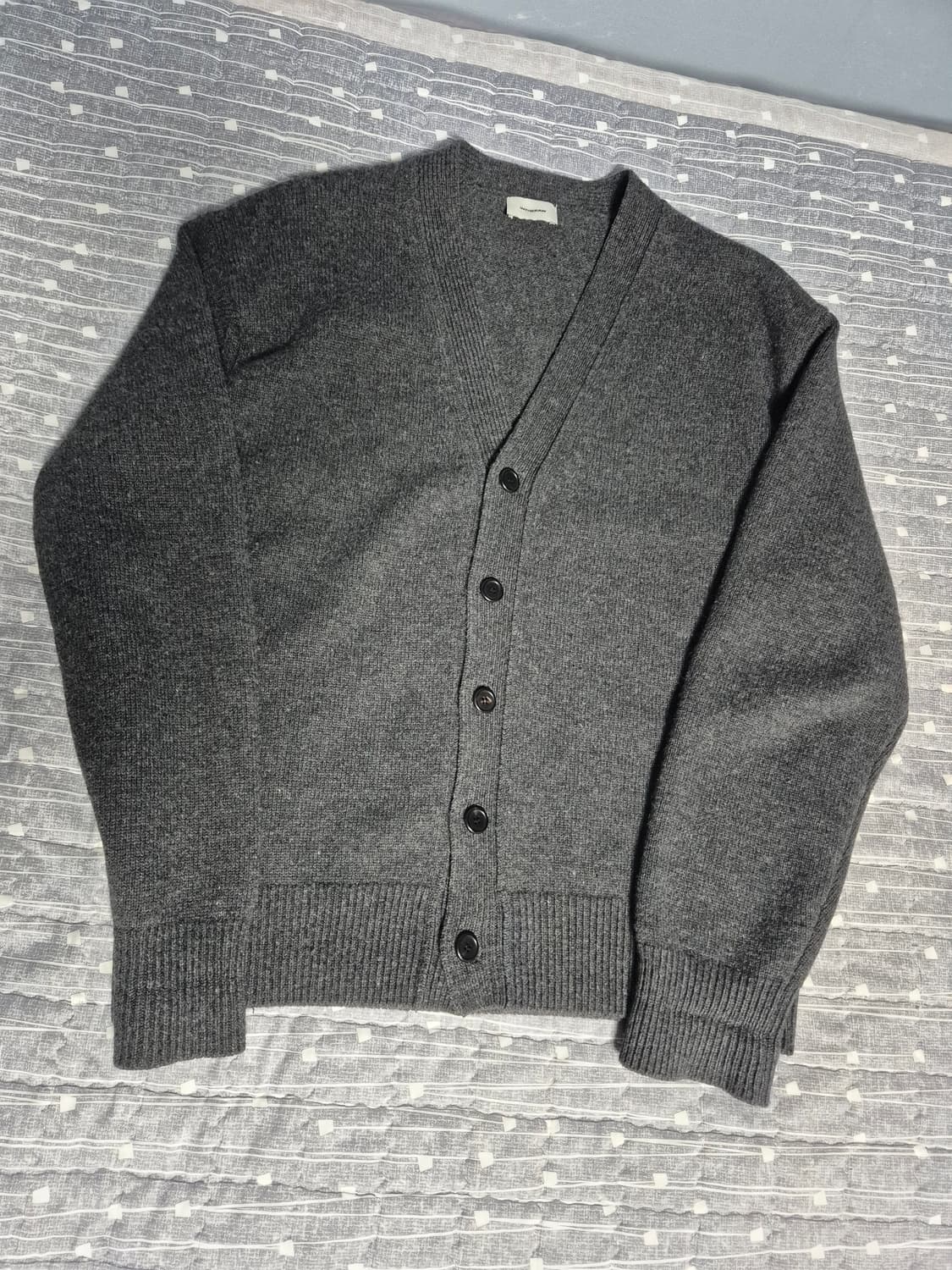 인더로우 가디건 2 챠콜 상품이미지1