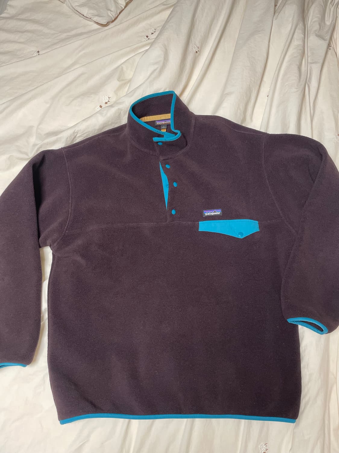 새상품 파타고니아 신칠아 옵시디언 플럼 L->M 교환 상품이미지1