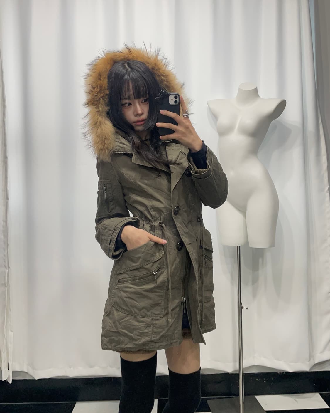 🎸카키 버튼 디테일 퍼 롱자켓🎸 상품이미지2