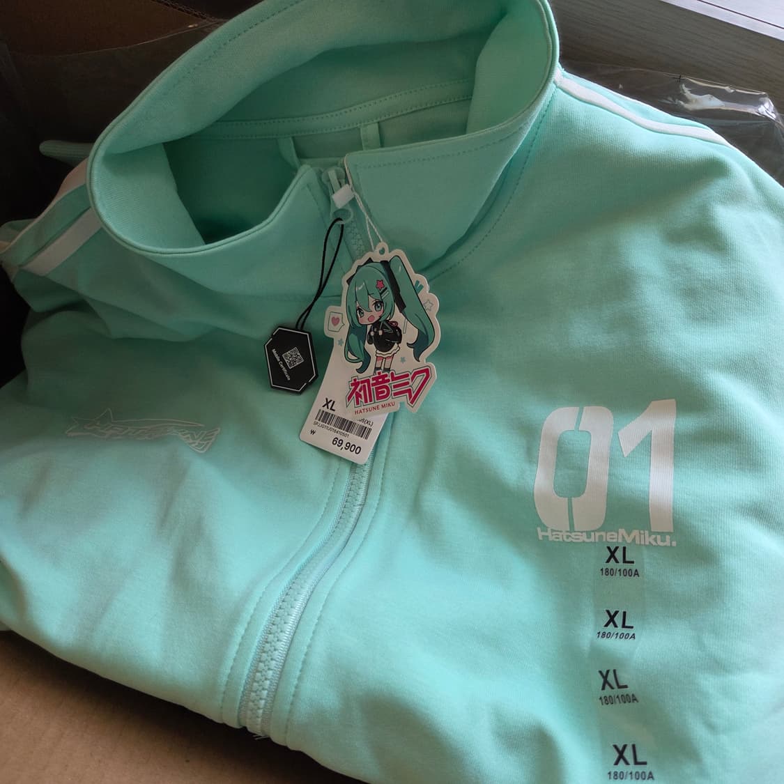 스파오X하츠네미쿠 XL 상품이미지3