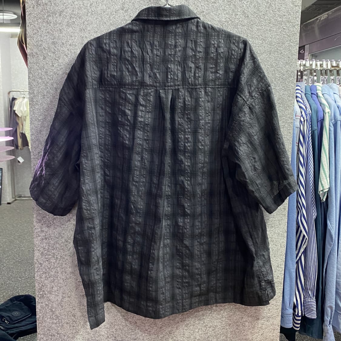 파르티멘토 시어서커 딥그레이 체크 반팔 셔츠 B4552  상품이미지4