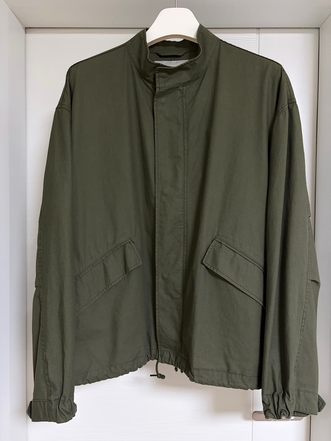 [4] 브라운야드 에센셜 숏 파카 올리브 상품이미지3