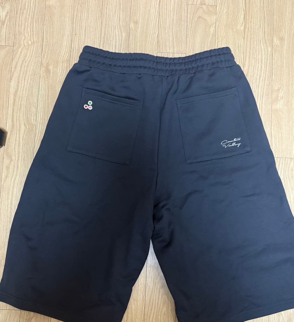 Azva studios 반바지 studded sweat shorts 상품이미지2