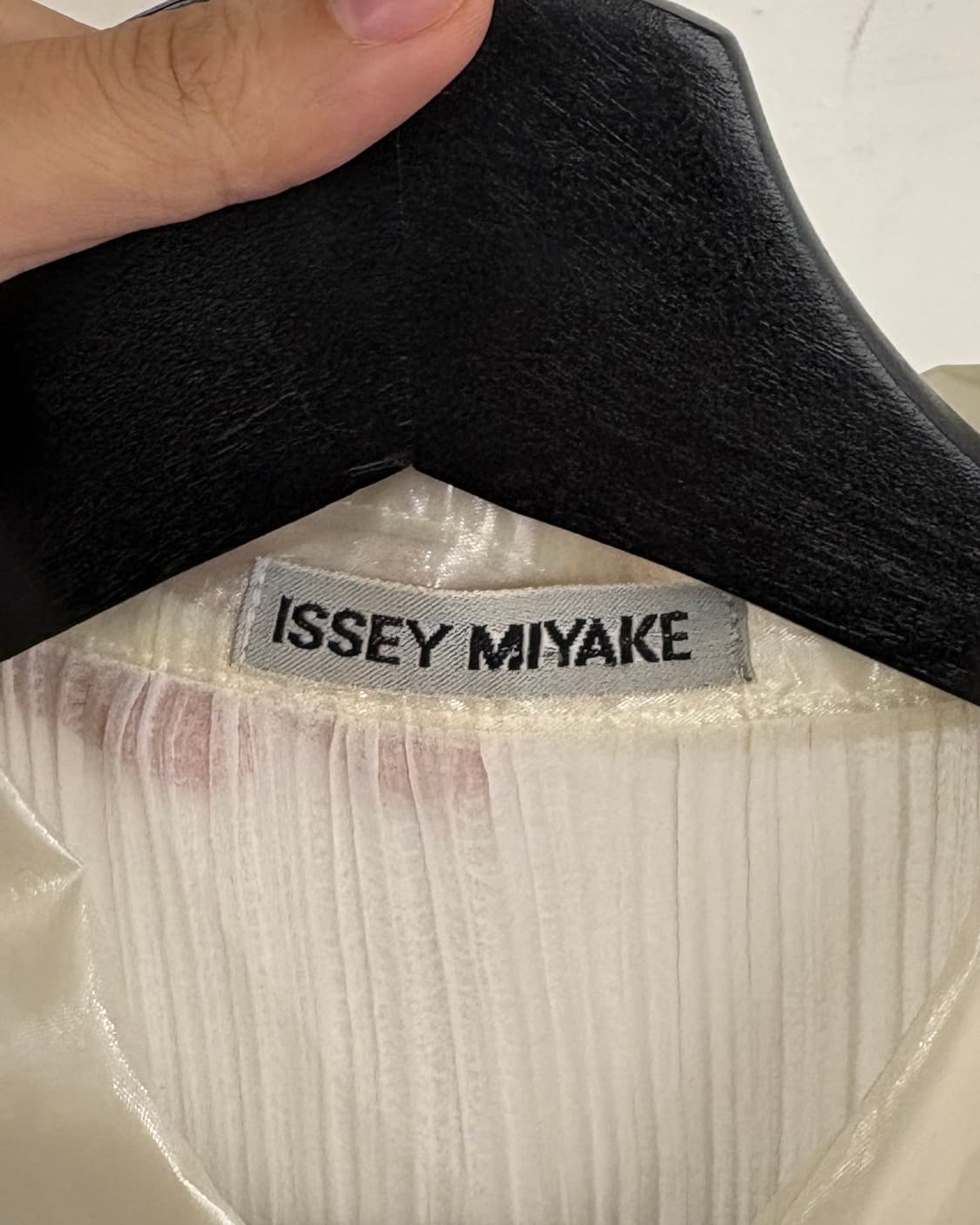 이세이 미야케 화이트 플리츠 더블포켓 셔츠 상품이미지7