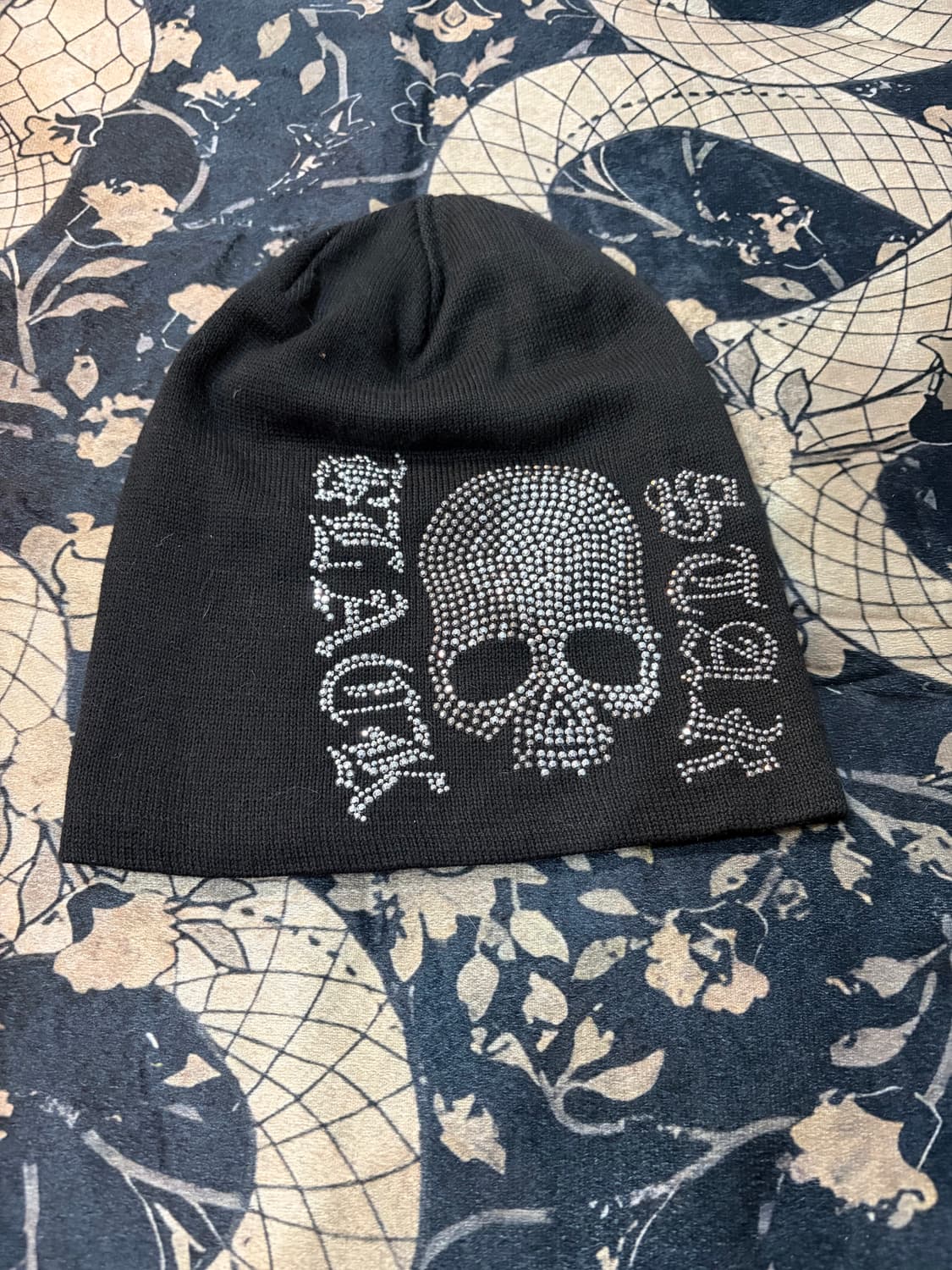 Gothic skull cubic beanie 상품이미지2