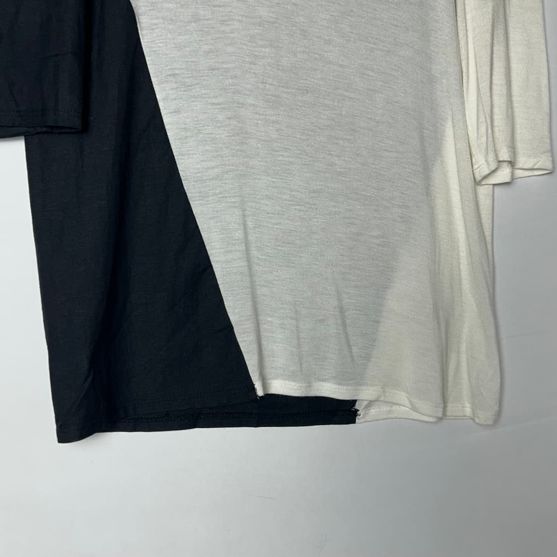 [HELMUT LANG] 헬무트랭 투톤 패치워크 하프 티셔츠 상품이미지4