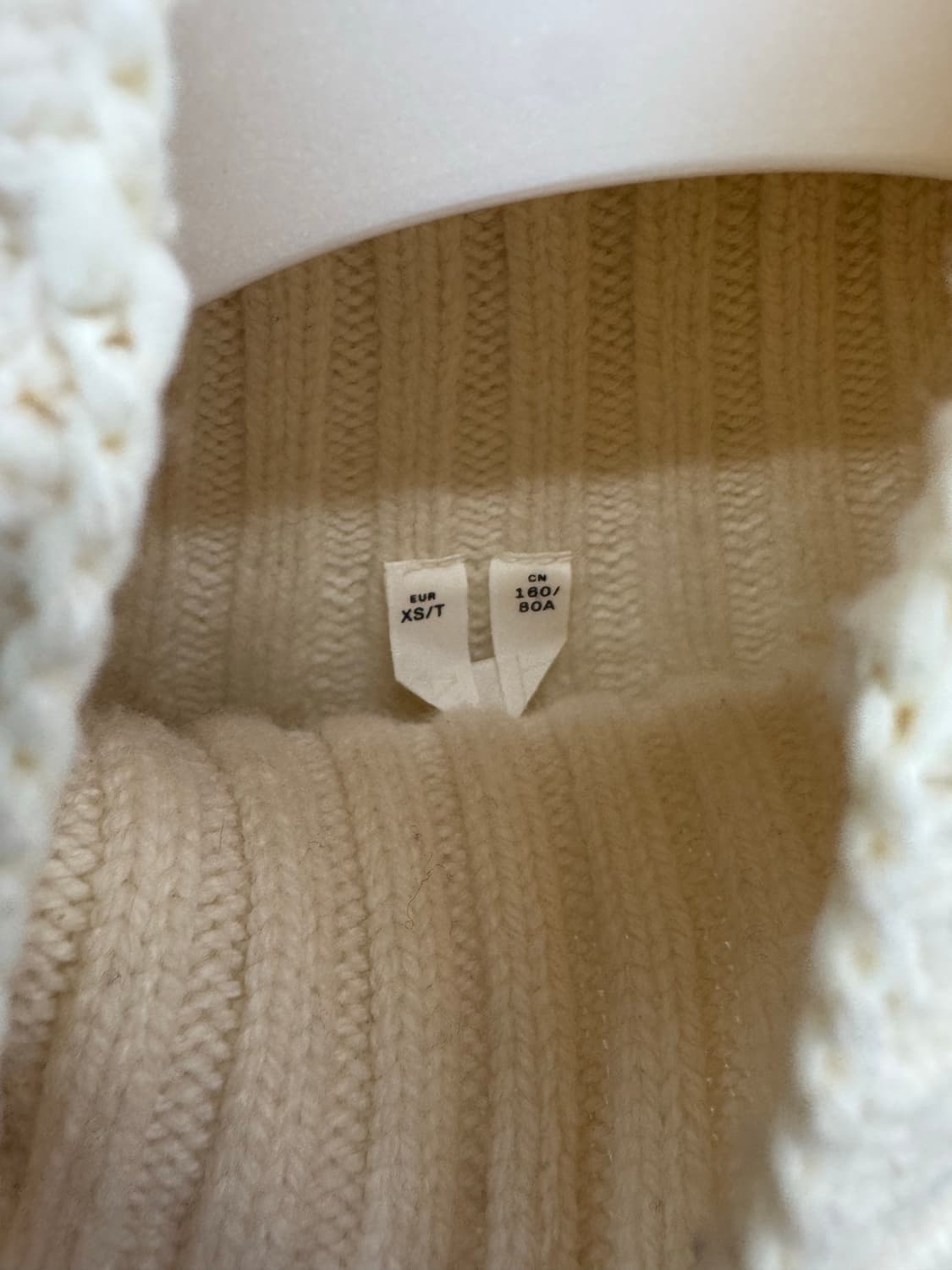 아르켓 터틀넥 니트 xs 상품이미지3