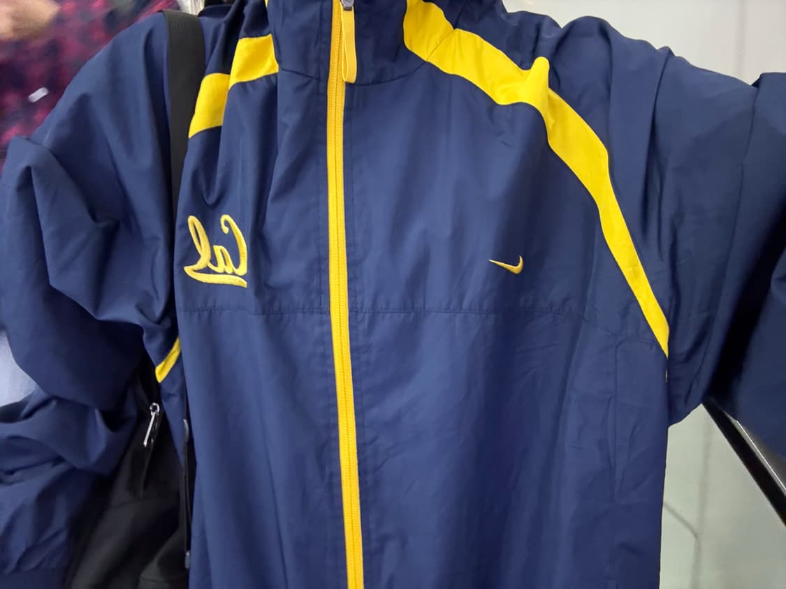 나이키 바람막이 상품이미지1