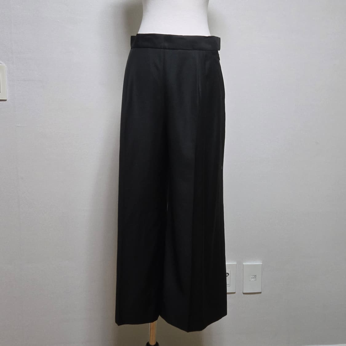 앤아더스토리즈 울 슬랙스  상품이미지1