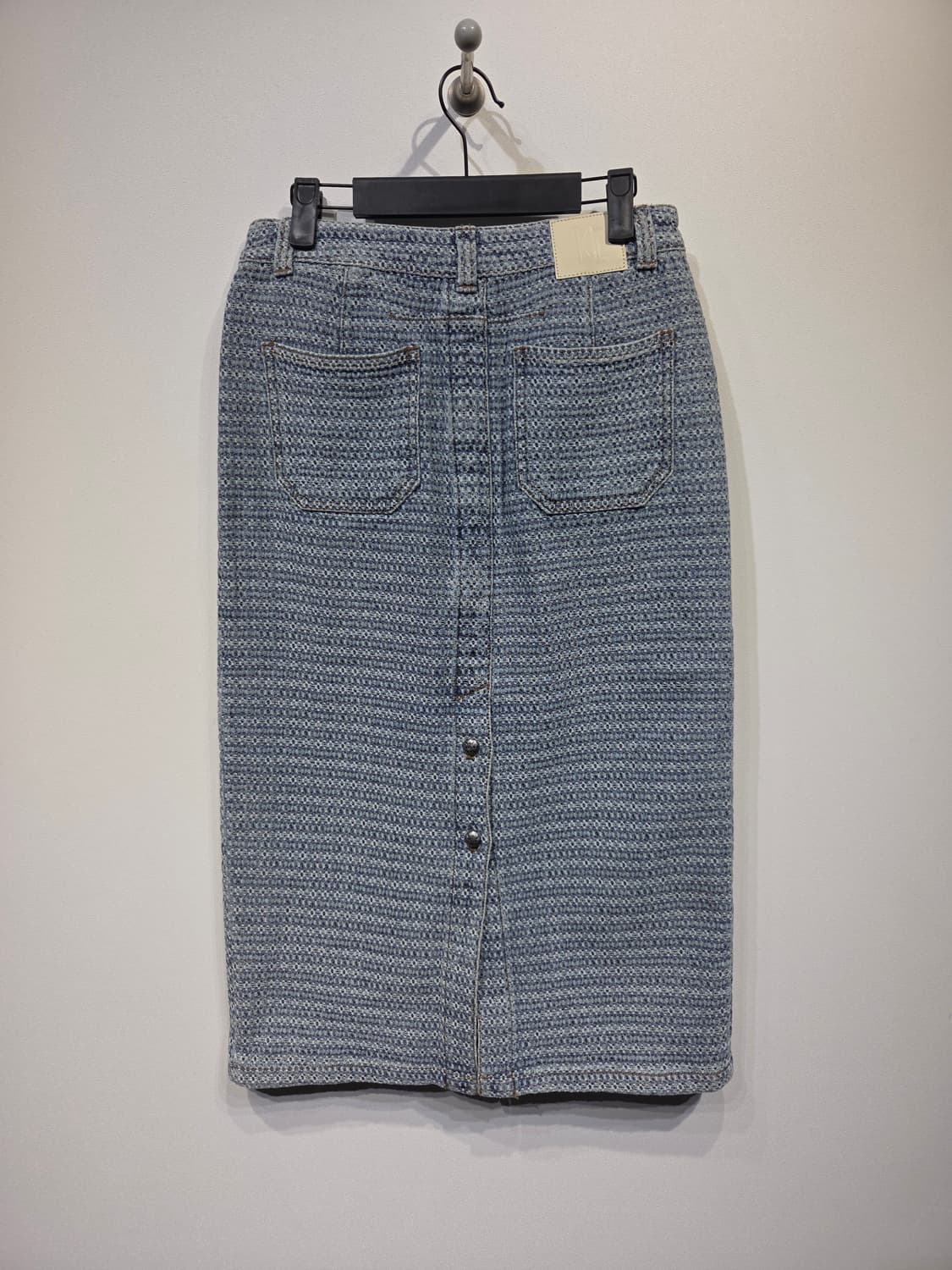 칼라거펠트 파리 텍스처 스커트 상품이미지5