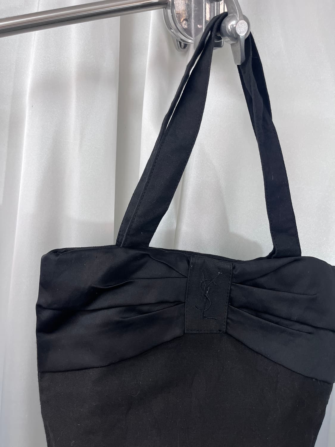 YVES SAINT LAURENT 상품이미지2