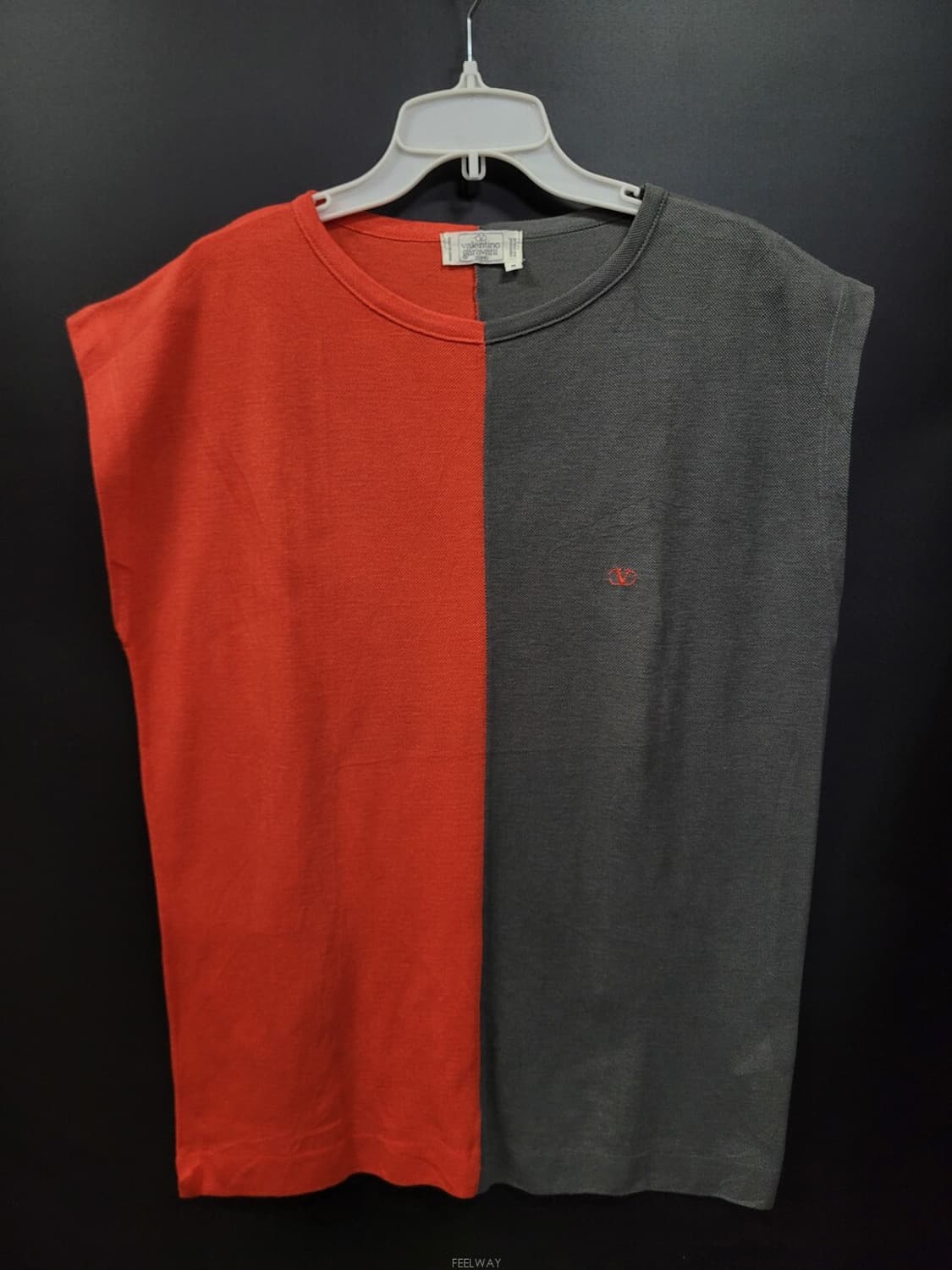 Valentino Garavani 발렌티노 빈티지 자수로고 슬리브리스 상품이미지1