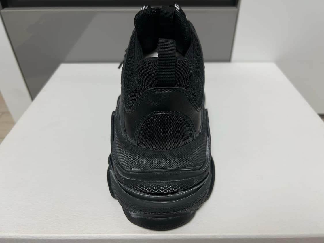 발렌시아가 트리플S 17FW 블랙 made in italy 새상품(42) 상품이미지7