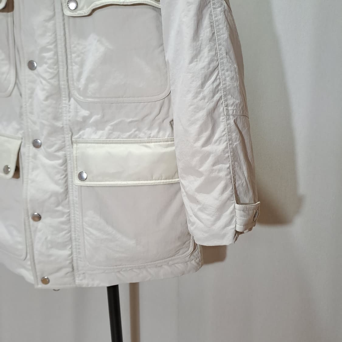 (택포) 헤지스 22FW 탈착퍼 구스다운점퍼 100 B310 상품이미지4