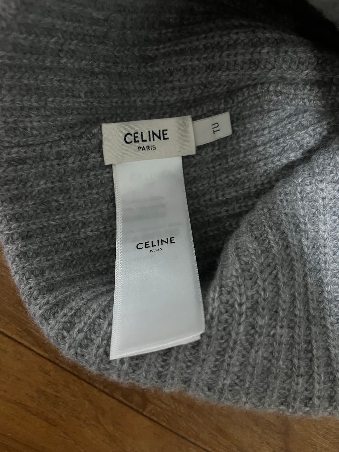 셀린느 트리옹프 캐시미어 비니 상품이미지3