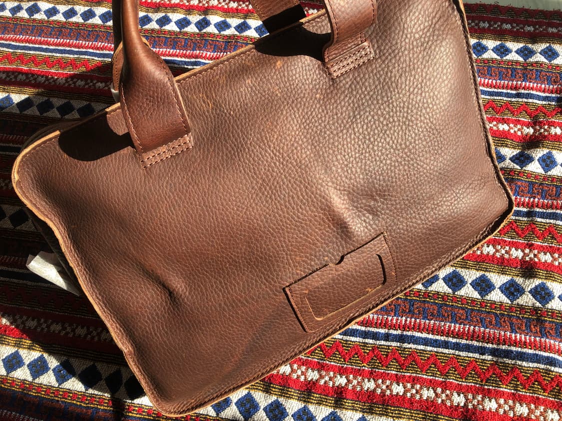 닥터마틴 그리즐리 노트북 브리프 케이스 가방 미사용 상품이미지10