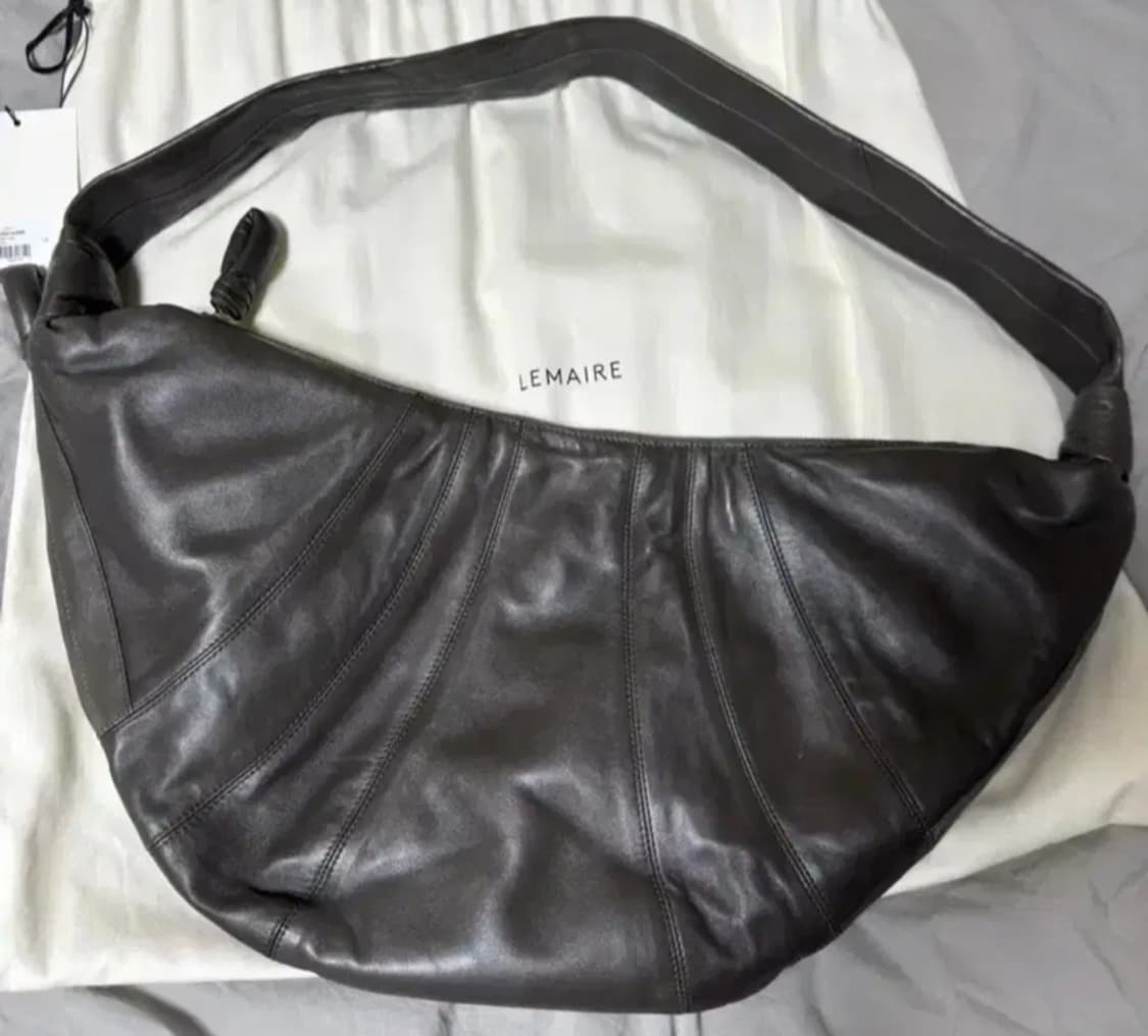 르메르 범백 라지 앤트러사이트 판매합니다. 상품이미지2