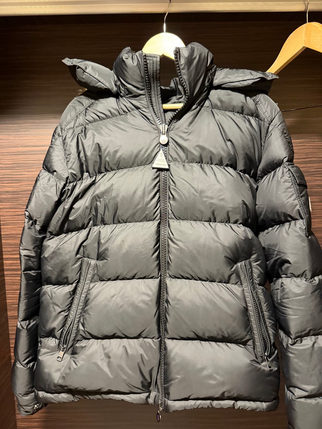 새상품급 25fw 몽클레어 마야프 패딩 상품이미지1