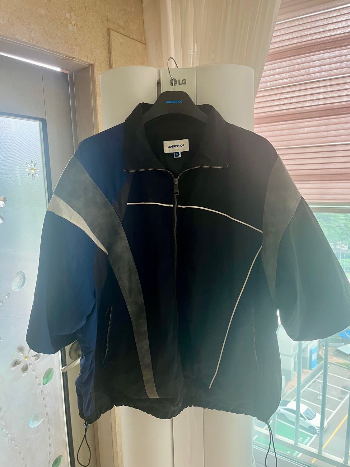 아더에러 Milos jacket 판매합니다 상품이미지2