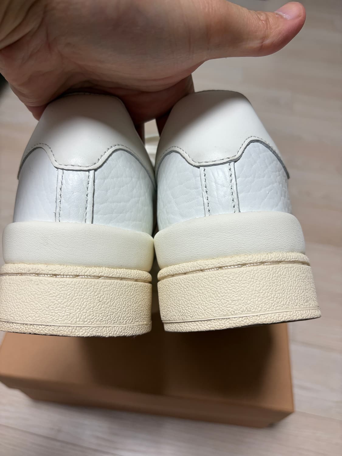 Y3 히쵸(Hicho) 코어화이트 크림화이트(1회 실착) 상품이미지4