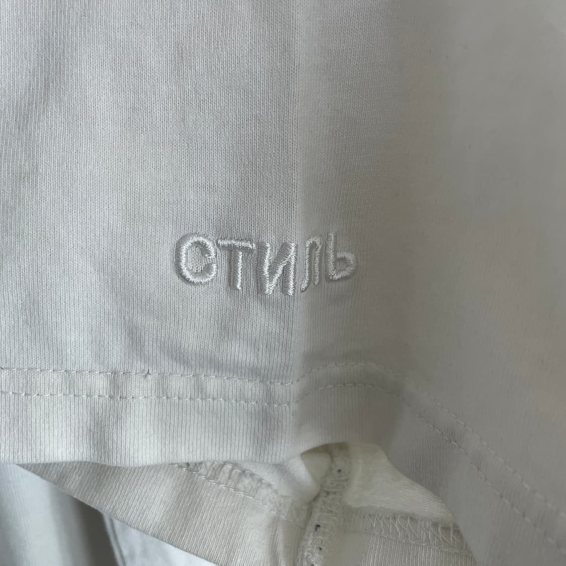 헤론 프레스톤 M,105오버핏 이글 트레이딩 오버핏 화이트 반팔 티셔츠 상품이미지7