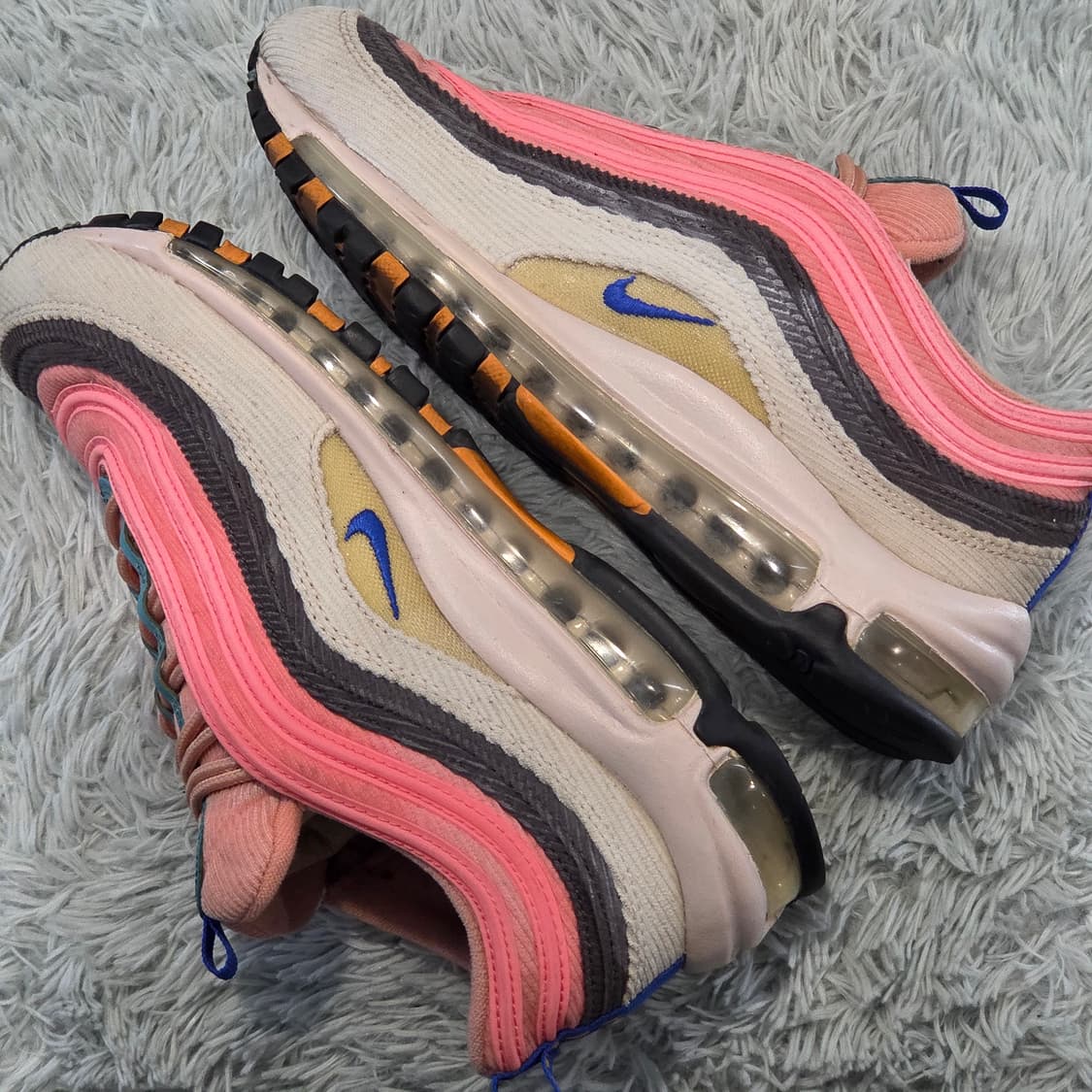 2w-2:나이키 에어맥스97 코듀로이 핑크 멀티컬러25.5cm(희소성) 상품이미지8