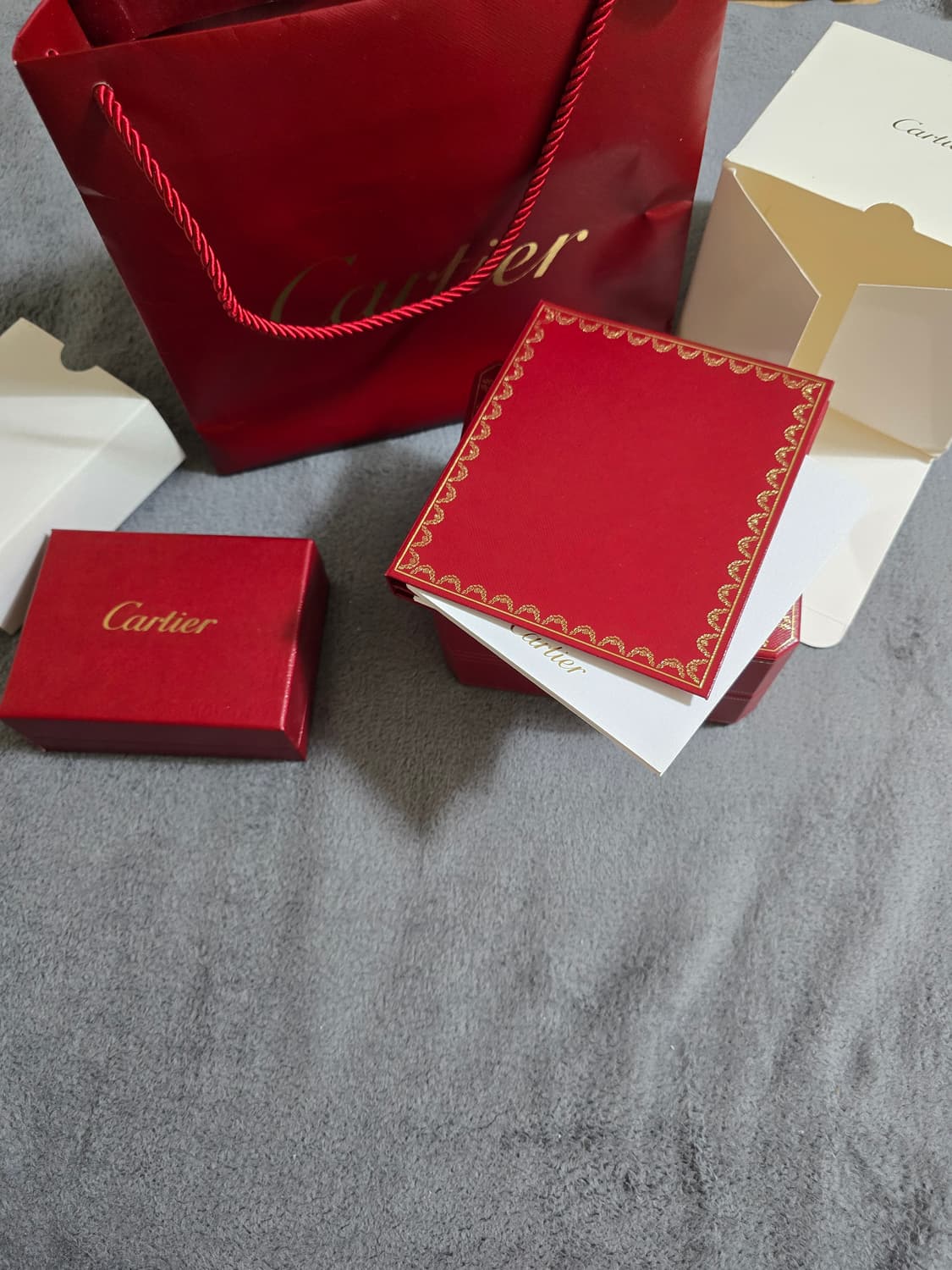 [급매] 까르띠에 발롱블루  핑크골드 콤비 / 다이아 11p / 상품이미지3
