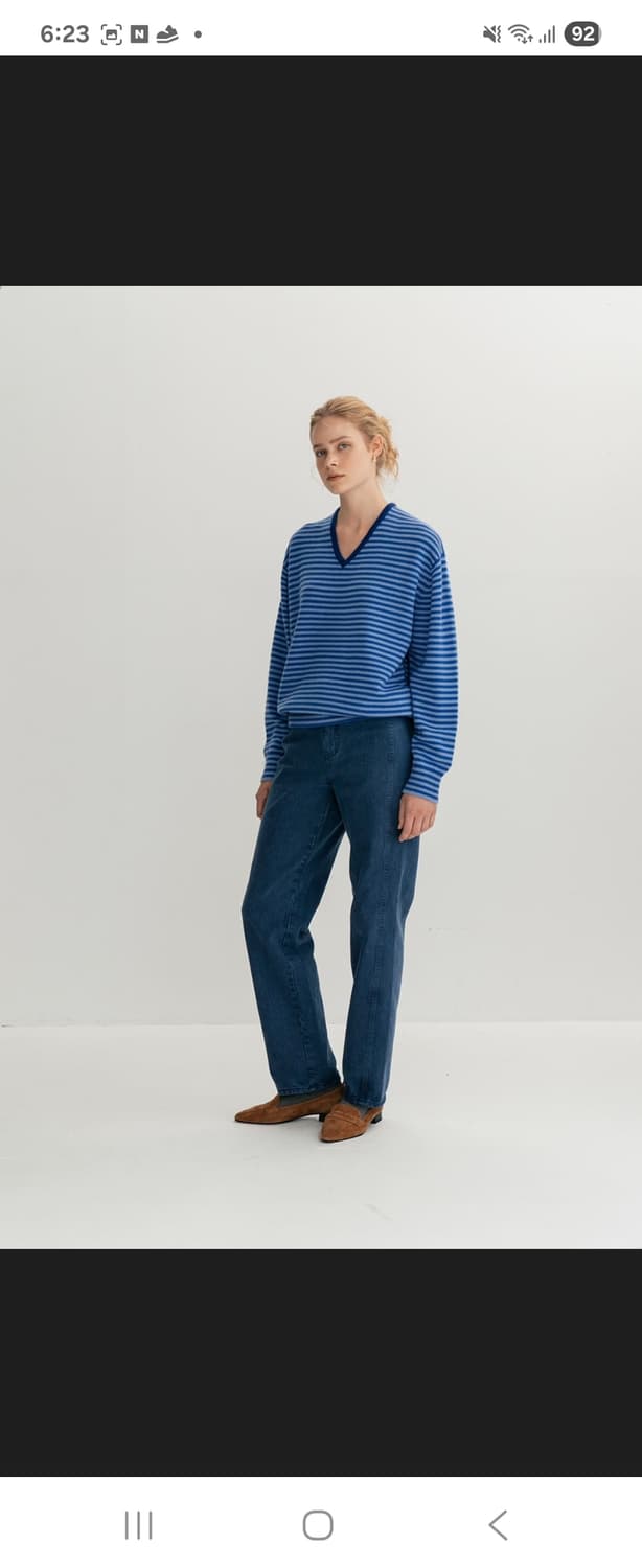 문달 Risca 블루 스트라이프 V넥 니트 상품이미지7