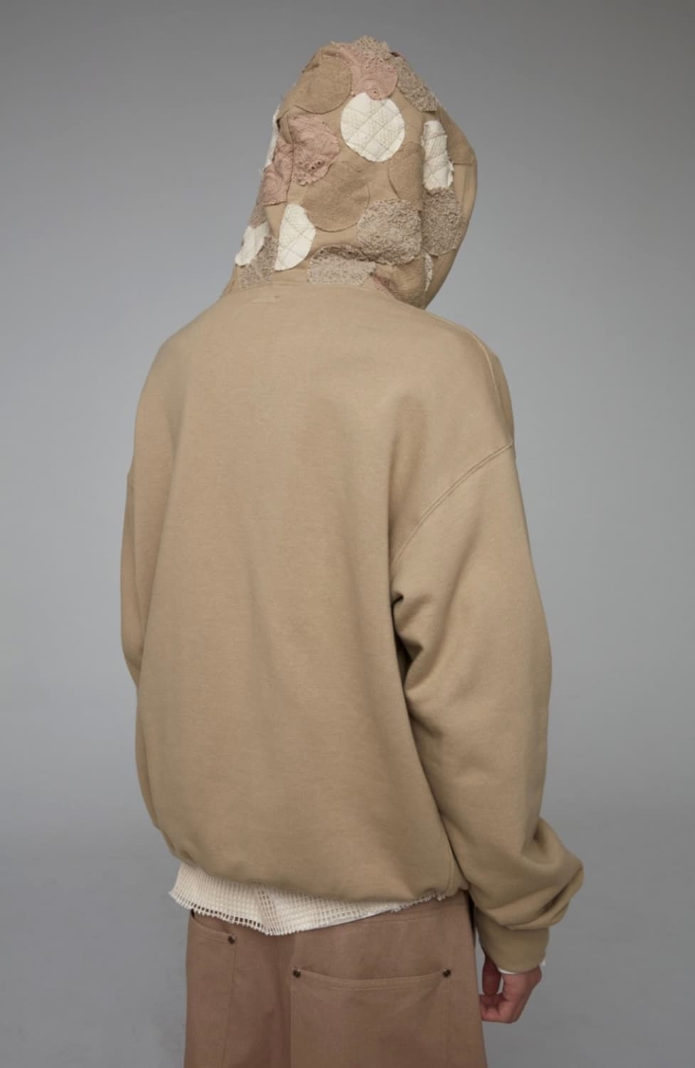 아노니모아노니마 패치워크 스웻 후드티 베이지 2 상품이미지4