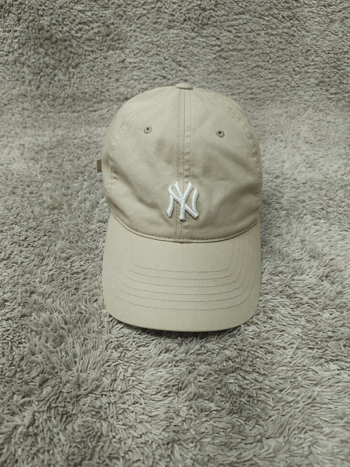 MLB 뉴욕 양키스 베이지 볼캡 모자 상품이미지1