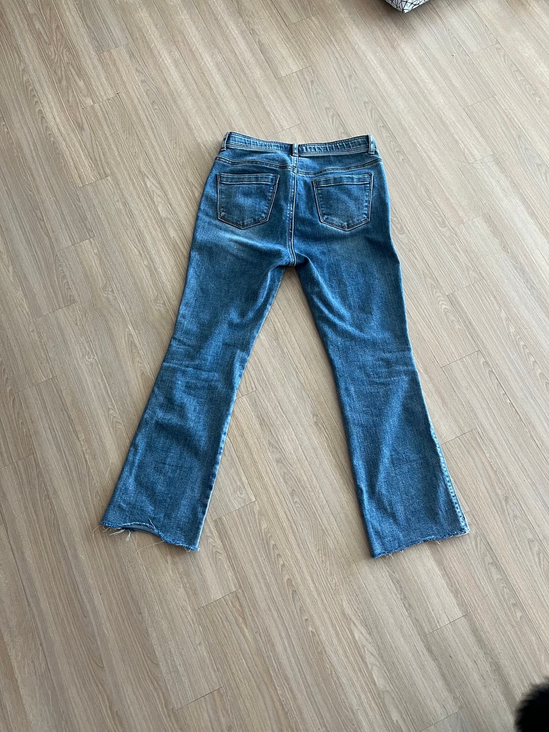 로엠 부츠컷 데님 상품이미지2