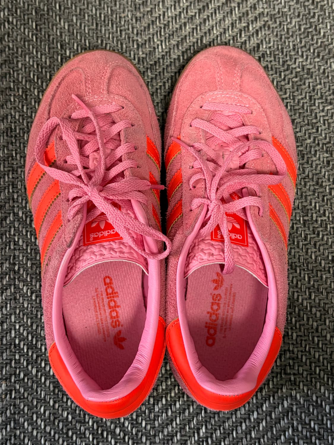 아디다스 가젤 인도어 빔핑크솔라레드  220
 상품이미지5