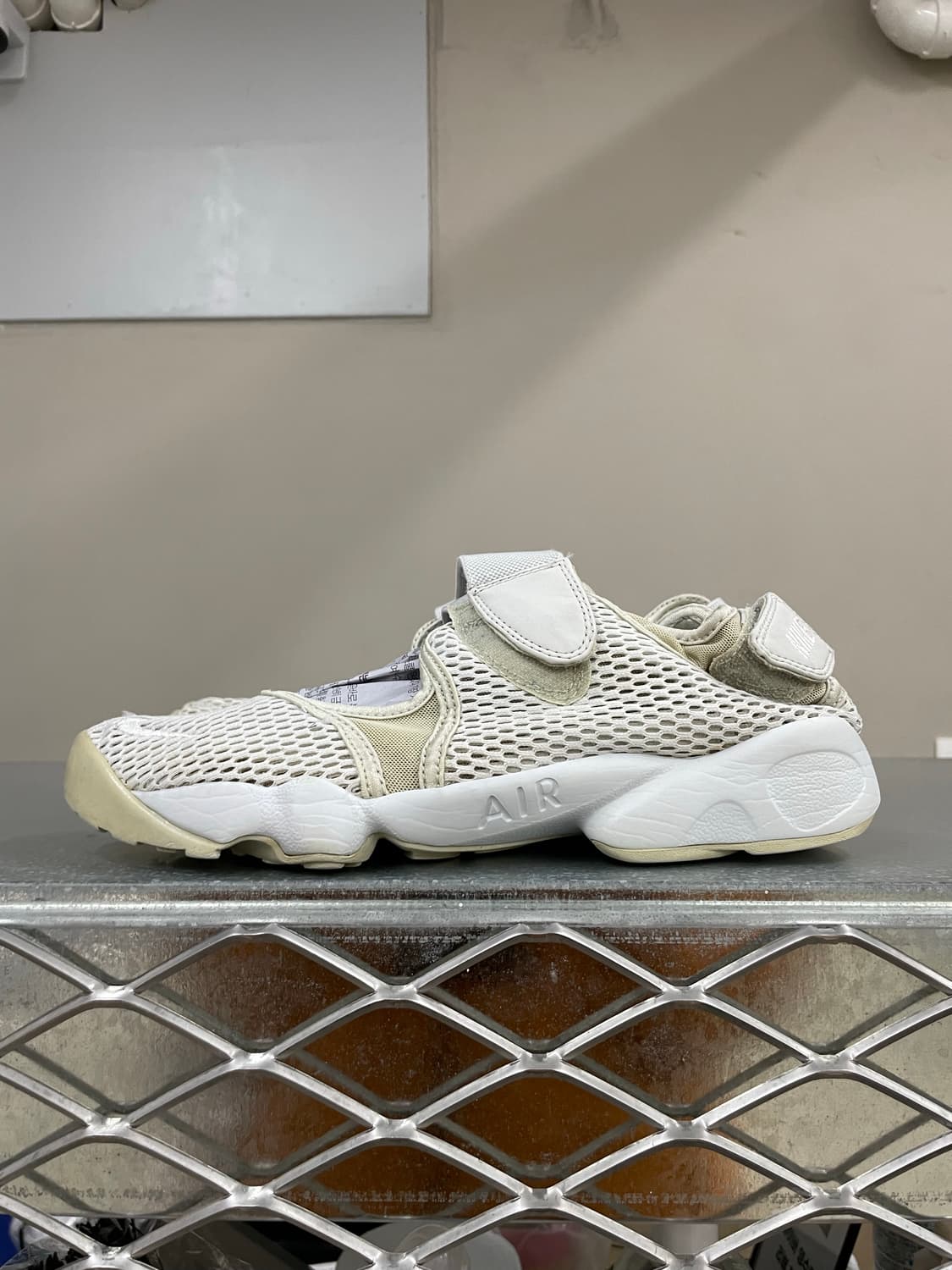 나이키 에어리프트 270 상품이미지1