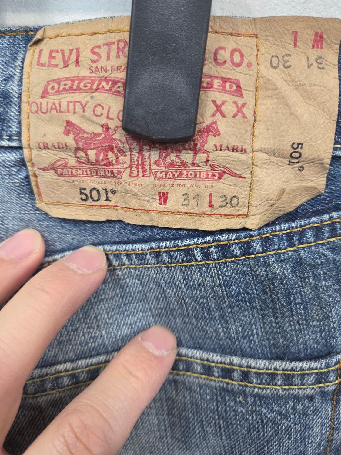 리바이스 빈티지 501 스트레이트 데미지 데님팬츠 30 상품이미지3