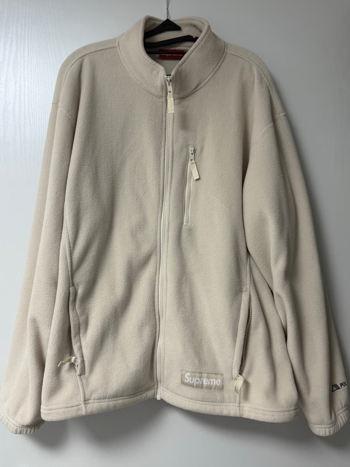 슈프림 폴리텍 아이보리 후리스 상품이미지1