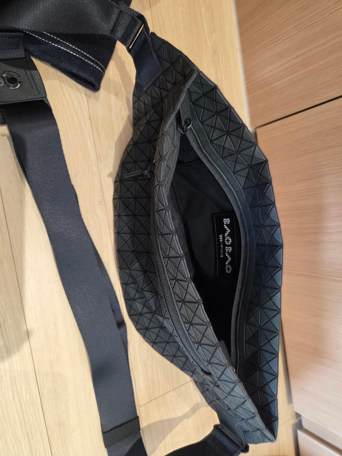 24SS 바오바오 이세이미야케 벨트백 상품이미지5