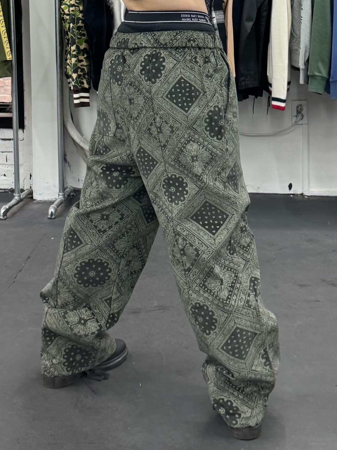 브라운브레스 페이즐리 벌룬팬츠  상품이미지4