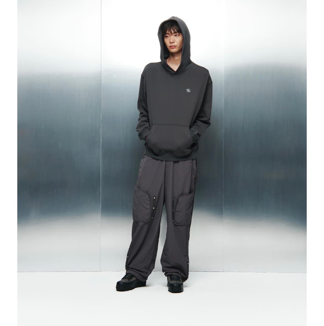 산산기어 스컬프터 후드티 상품이미지3