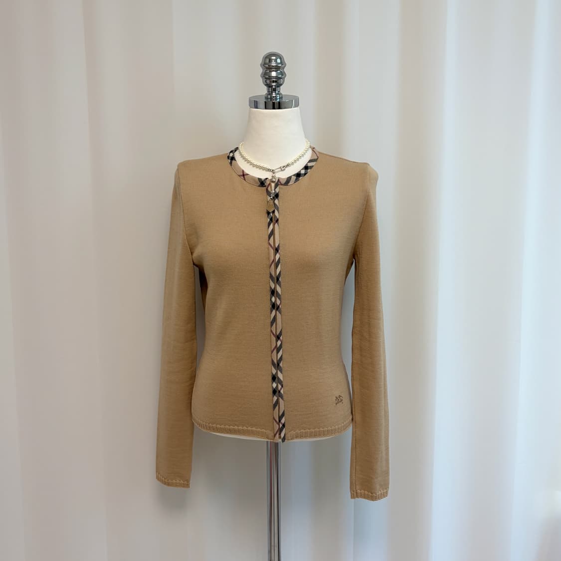 버버리 런던 니트 집업 가디건 상품이미지2