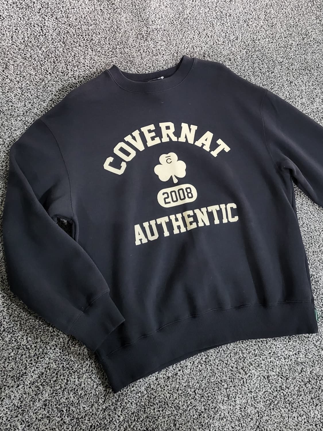 커버낫 여성 네이비 맨투맨 상품이미지1