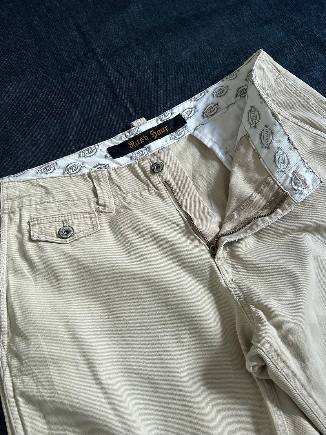 00s 디키즈 x 러쉬 아워 치노 팬츠 상품이미지2